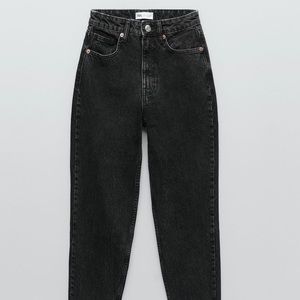 Zara High Waisted Mom Jeans *Like New*